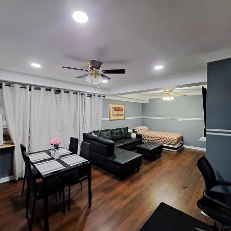 Granville Appartment シカゴ エクステリア 写真